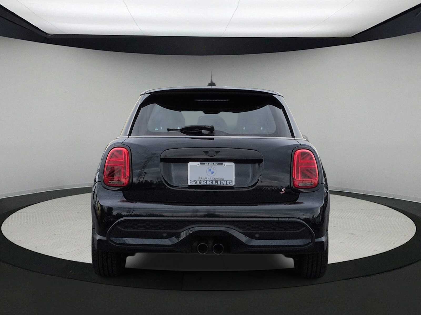 Thumbnail: 2024 MINI Cooper Hardtop - 7
