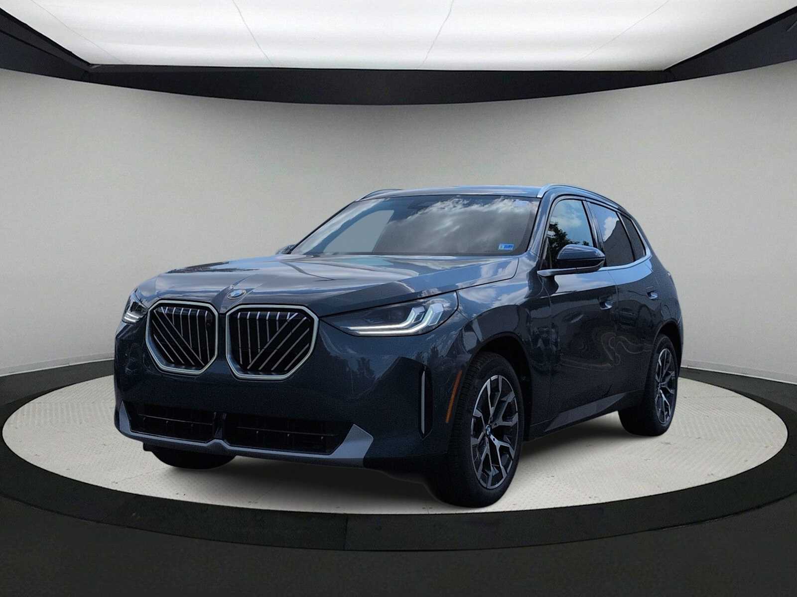 Thumbnail: 2026 BMW X3 - 4