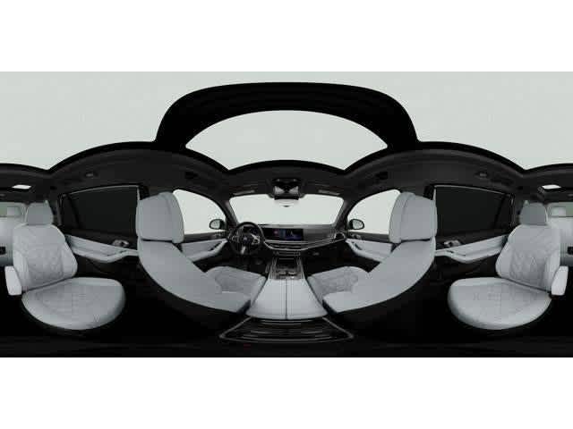 Thumbnail: 2027 BMW X7 - 8