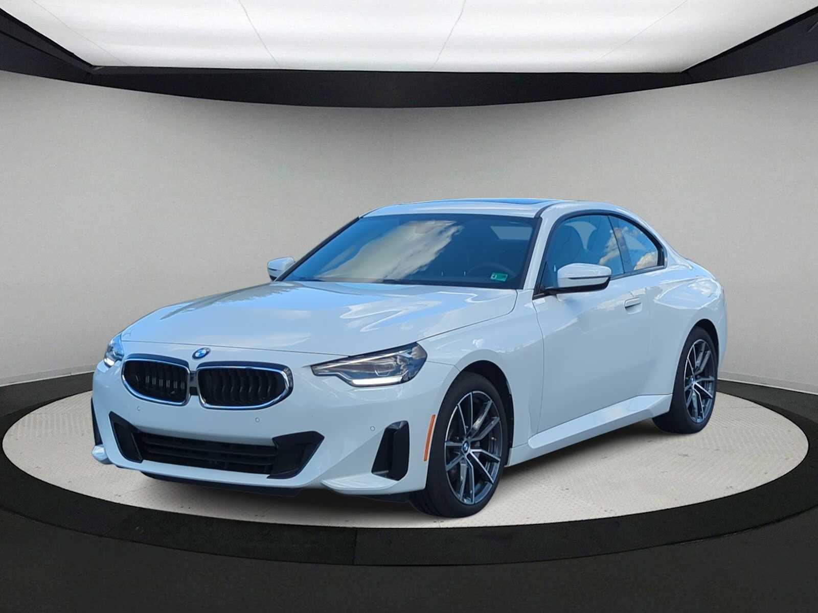 Thumbnail: 2024 BMW 2 Series - 4