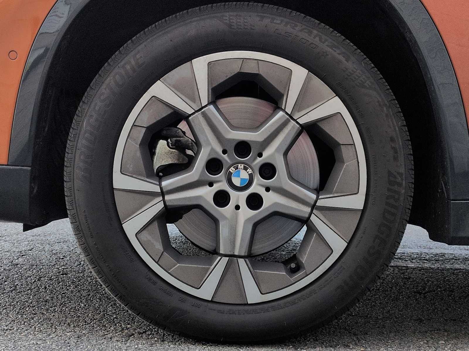 Thumbnail: 2025 BMW X1 - 14