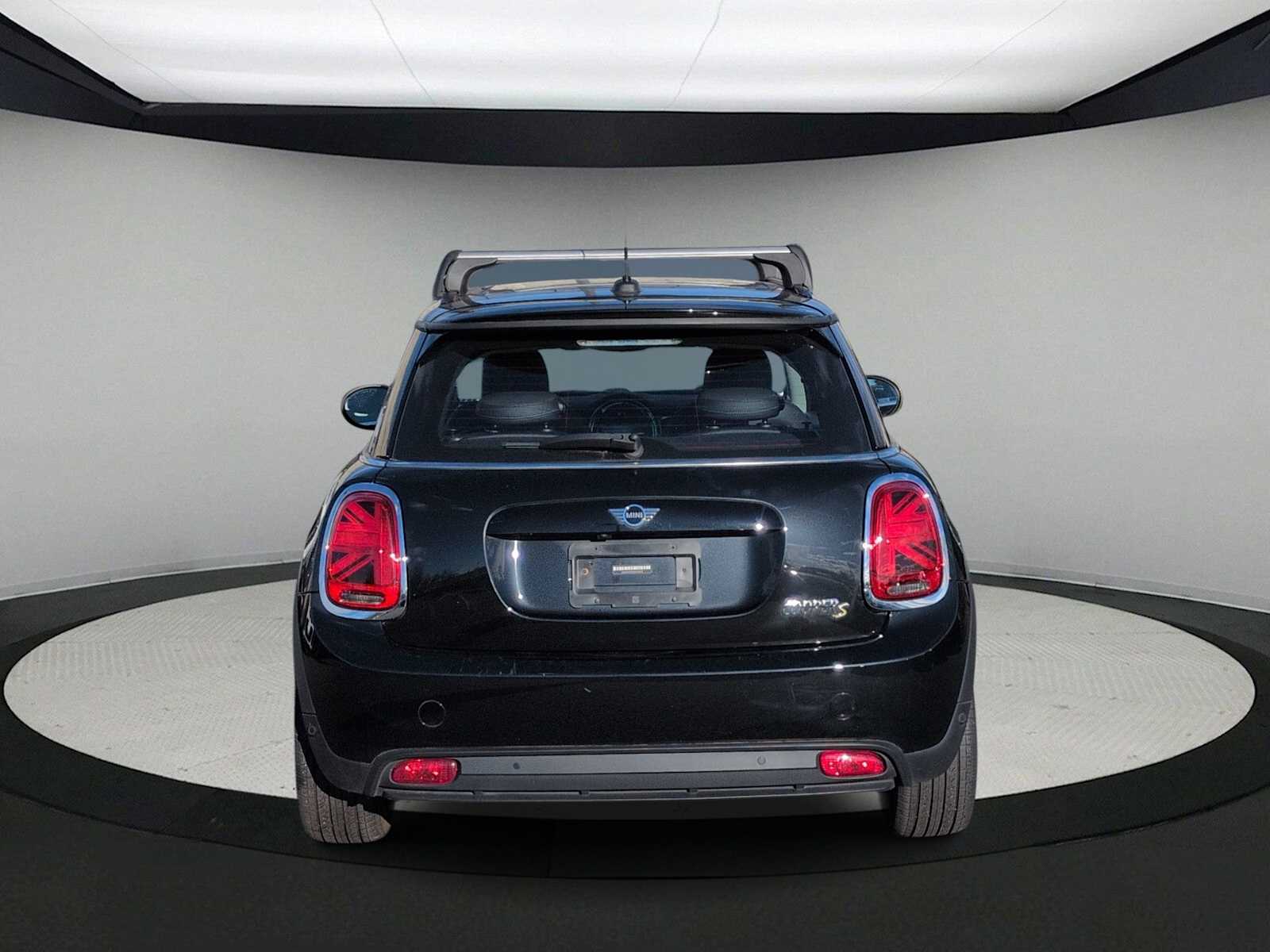 Thumbnail: 2024 MINI Cooper Hardtop - 7