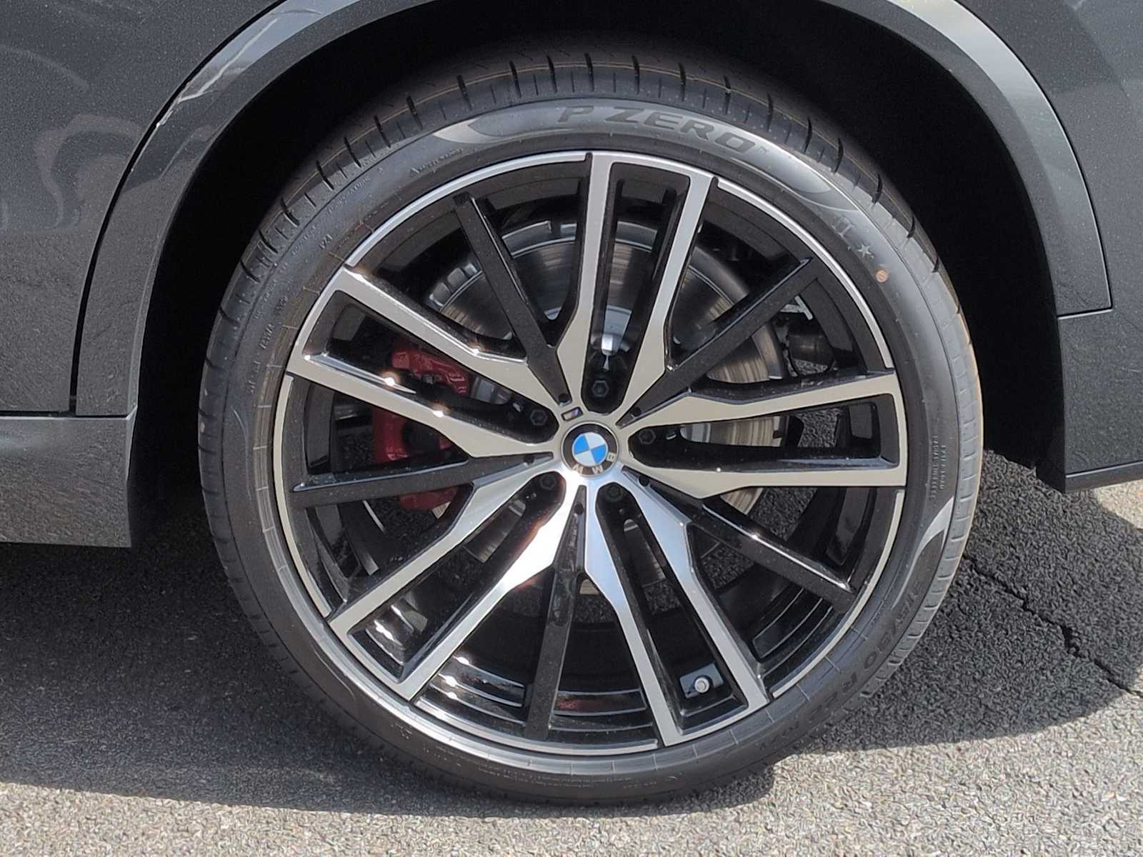 Thumbnail: 2026 BMW X5 - 13