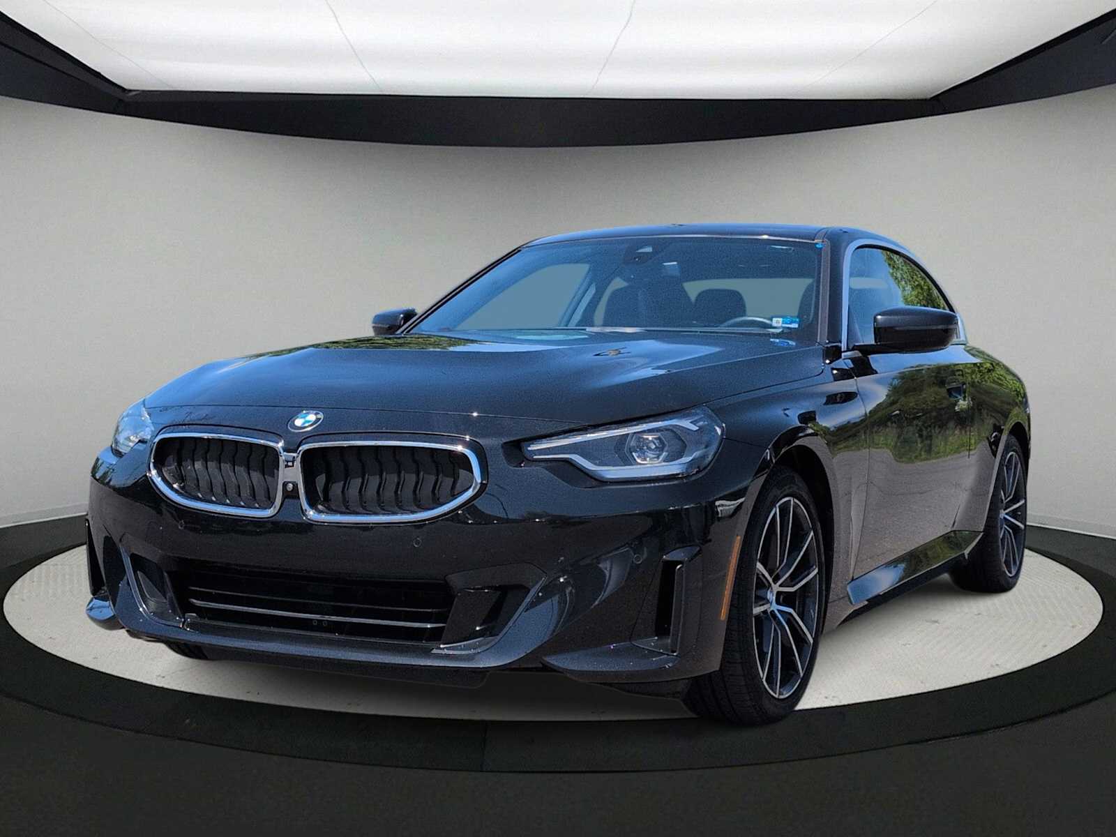 Thumbnail: 2023 BMW 2 Series - 4
