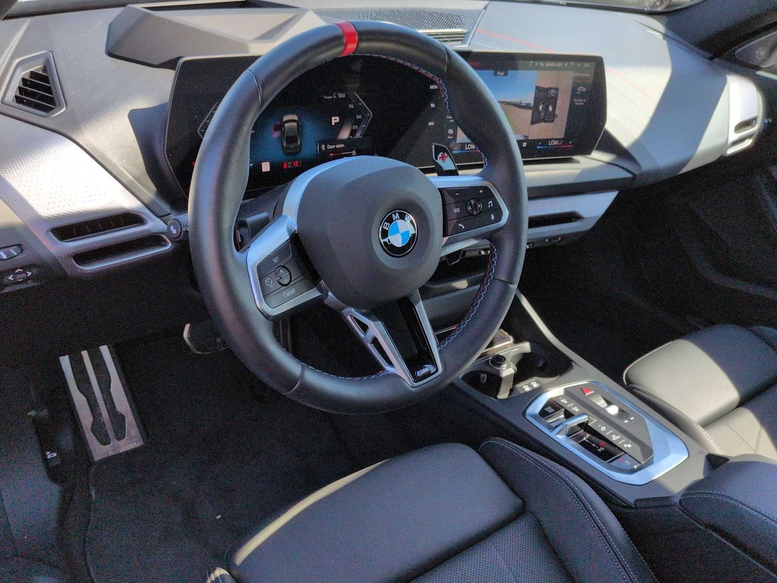 Thumbnail: 2025 BMW 2 Series - 10