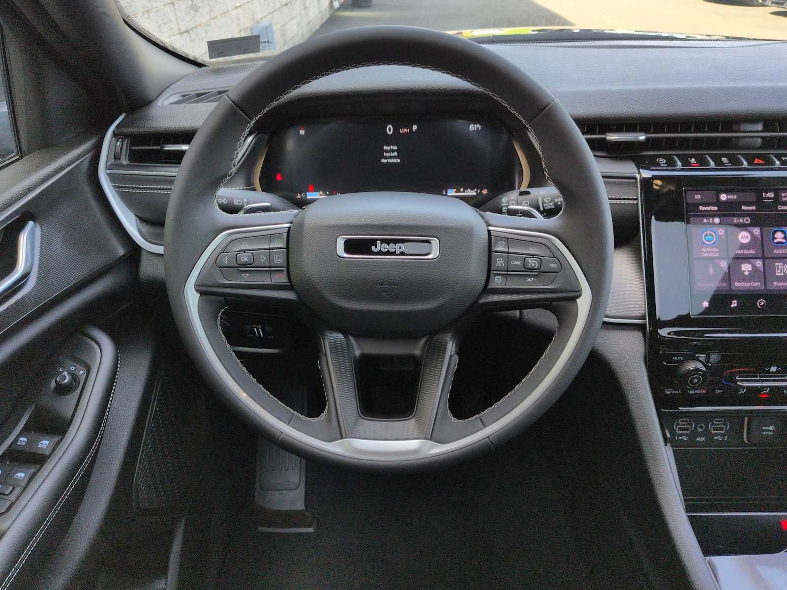 Thumbnail: 2025 Jeep Grand Cherokee - 25