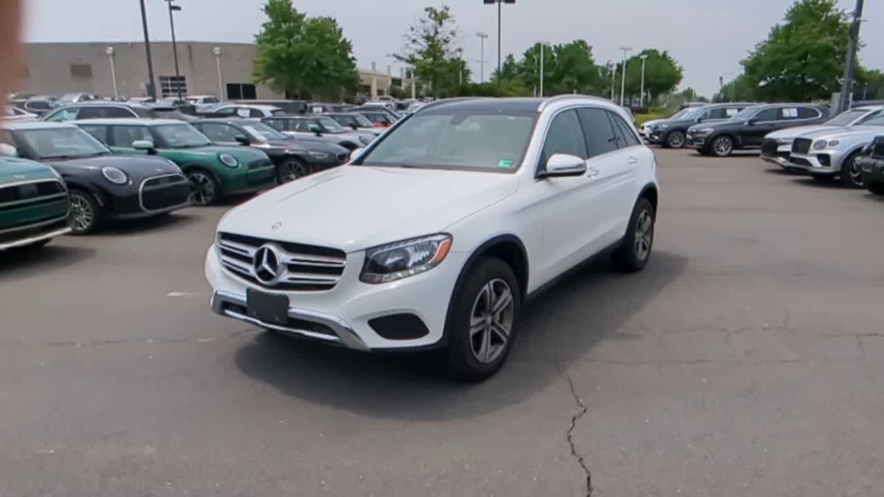 Thumbnail: 2017 Mercedes-Benz GLC - 6