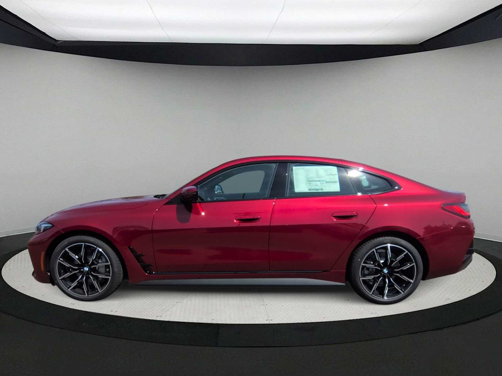 Thumbnail: 2026 BMW i4 - 5