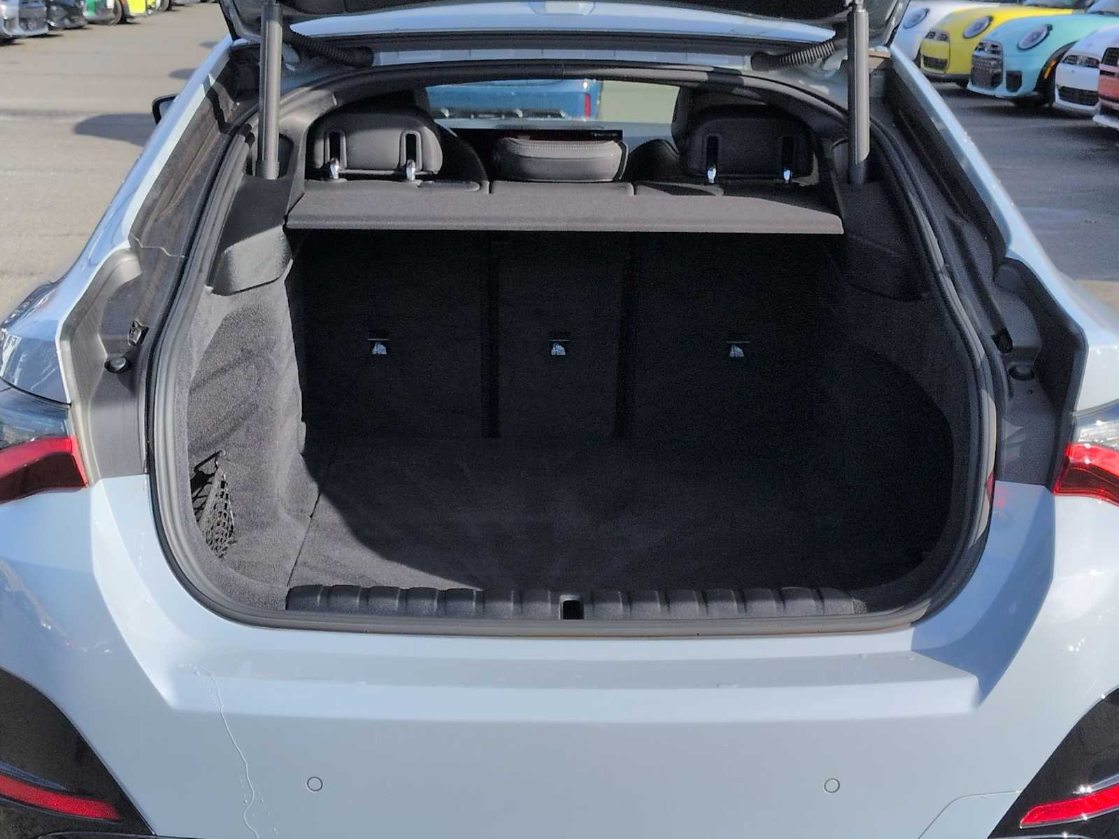 Thumbnail: 2025 BMW i4 - 35