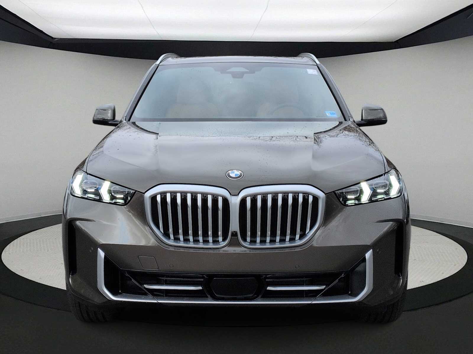 Thumbnail: 2026 BMW X5 - 3