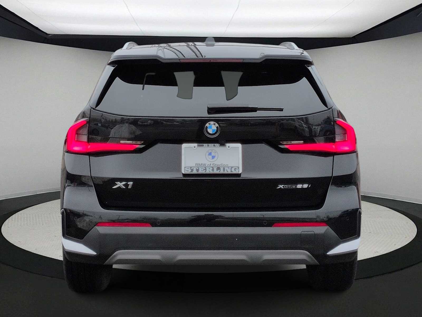 Thumbnail: 2023 BMW X1 - 7