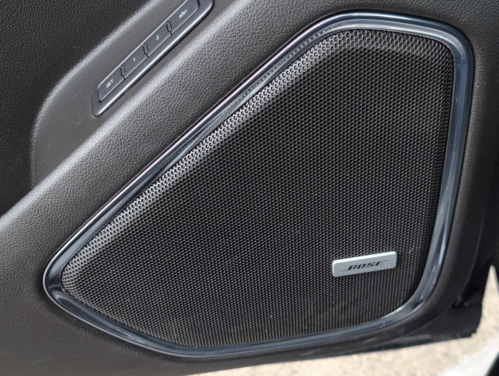 Thumbnail: 2019 Chevrolet Tahoe - 30