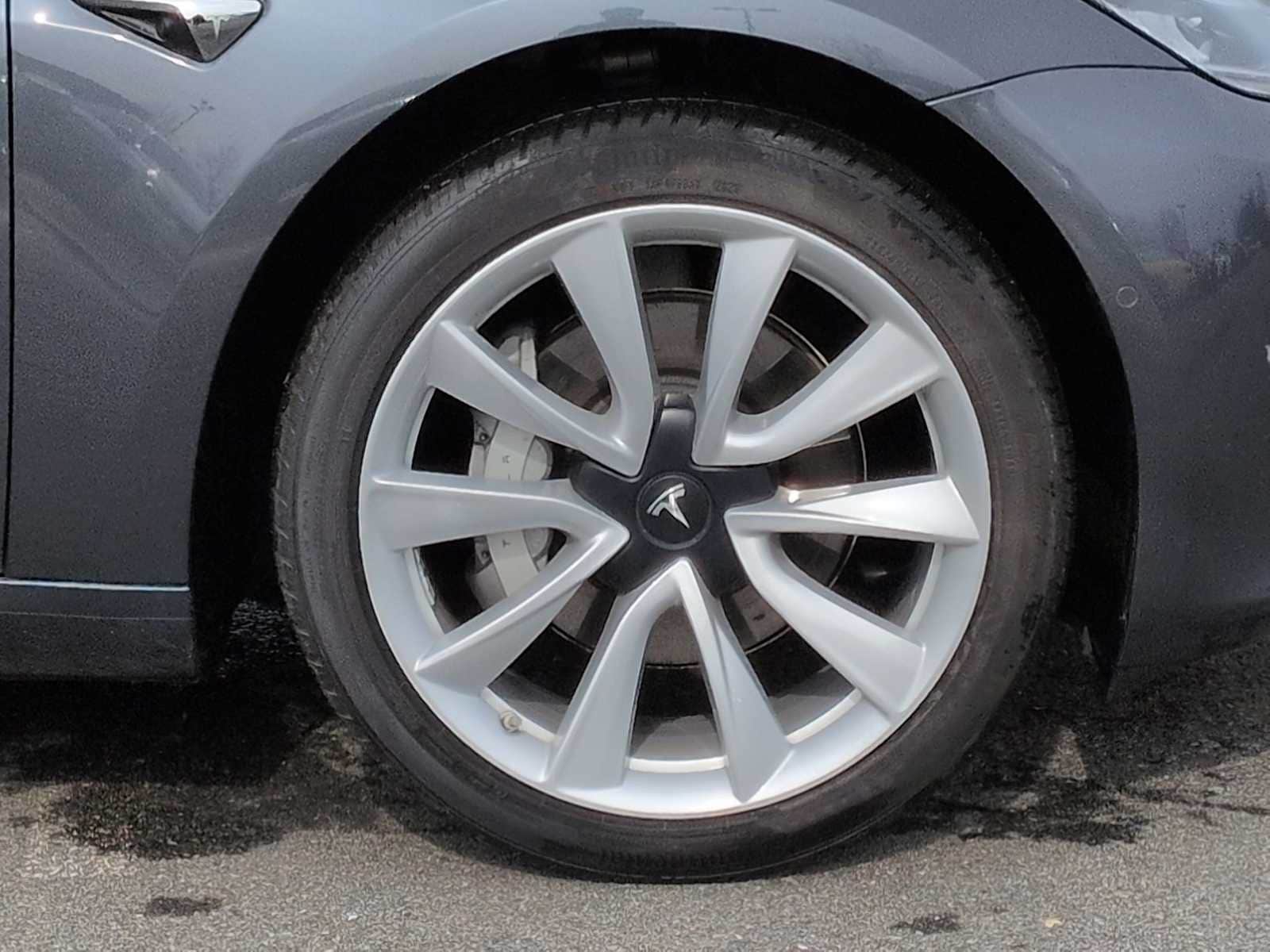 Thumbnail: 2019 Tesla Model 3 - 14