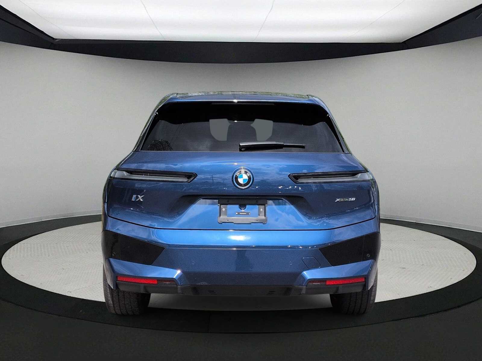 Thumbnail: 2025 BMW iX - 7