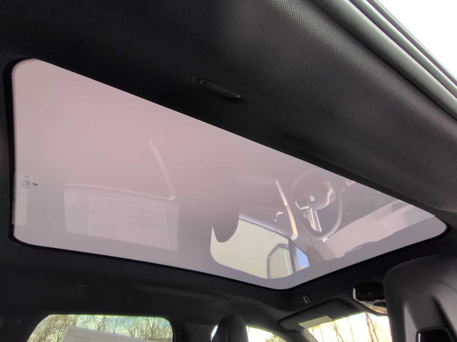 Thumbnail: 2026 BMW iX - 22