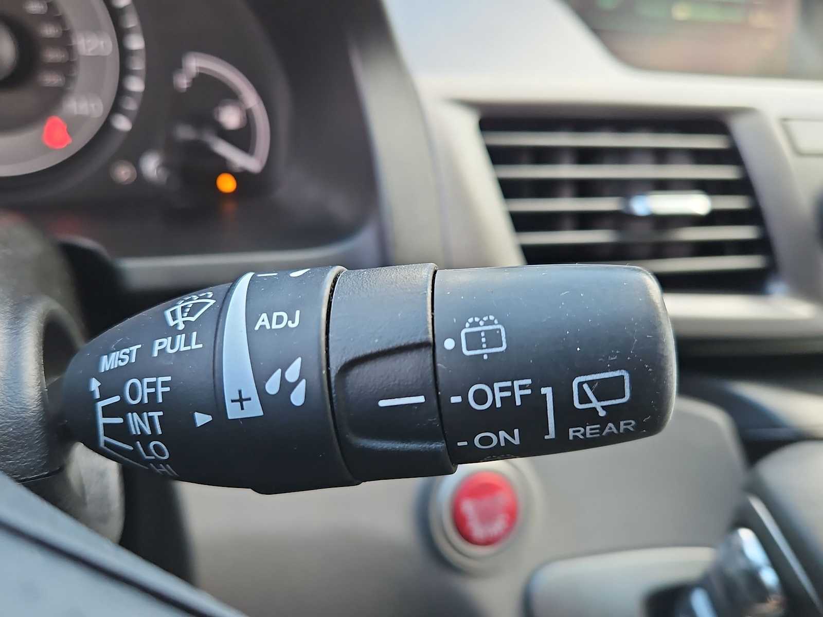 Thumbnail: 2014 Honda Odyssey - 26