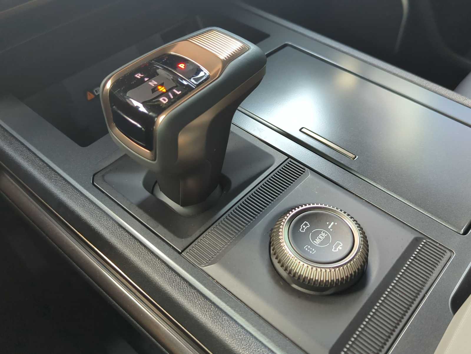Thumbnail: 2025 GMC Hummer EV - 33