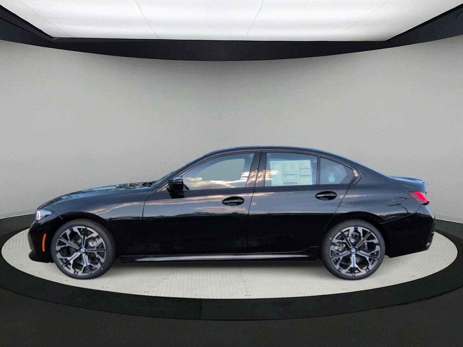 Thumbnail: 2026 BMW 3 Series - 5