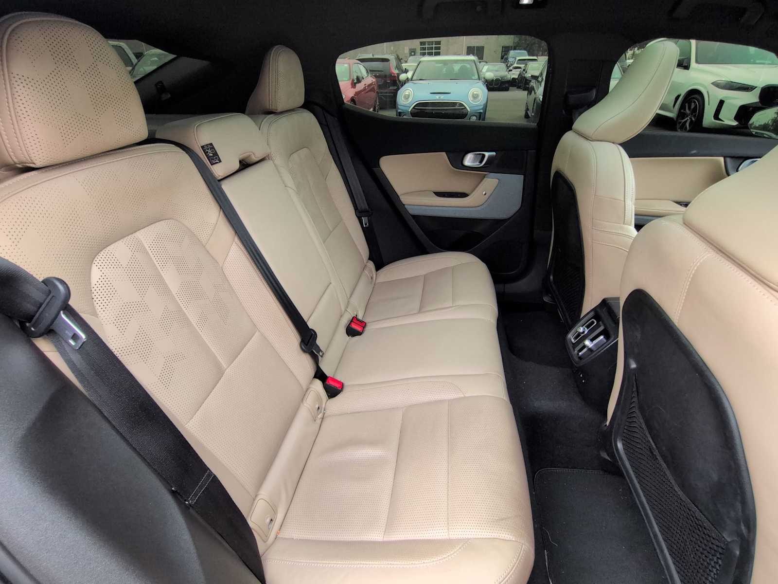 Thumbnail: 2022 Polestar 2 - 22