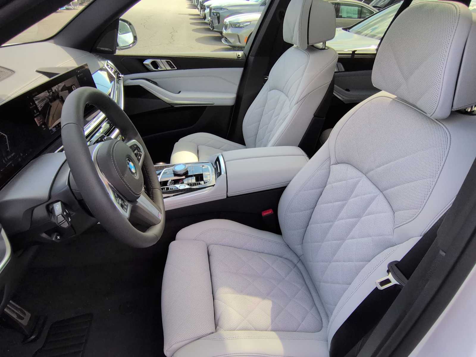 Thumbnail: 2026 BMW X5 - 17