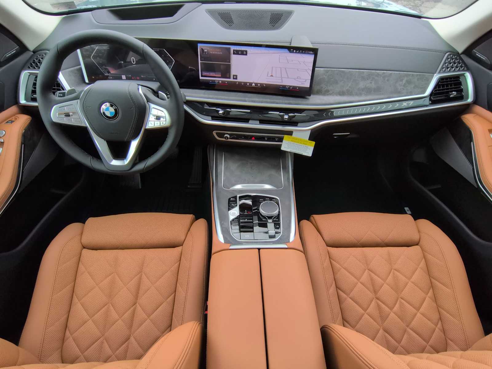 Thumbnail: 2027 BMW X7 - 16