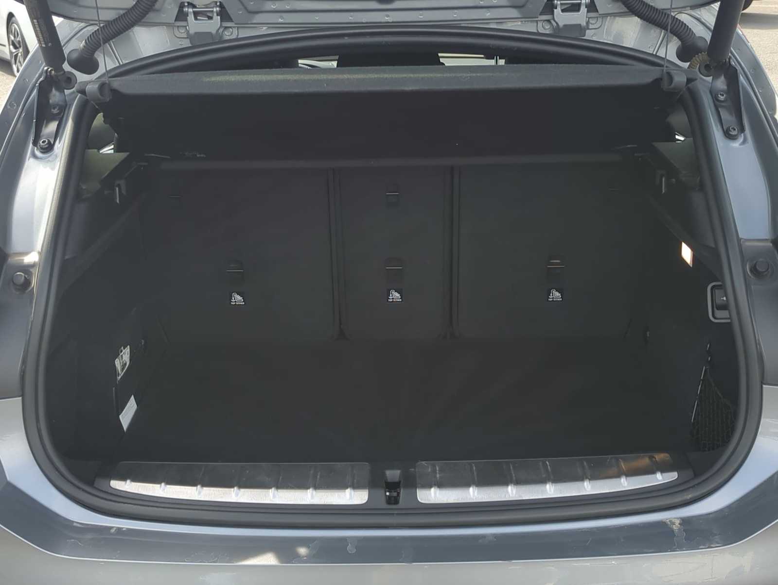 Thumbnail: 2023 BMW X2 - 35