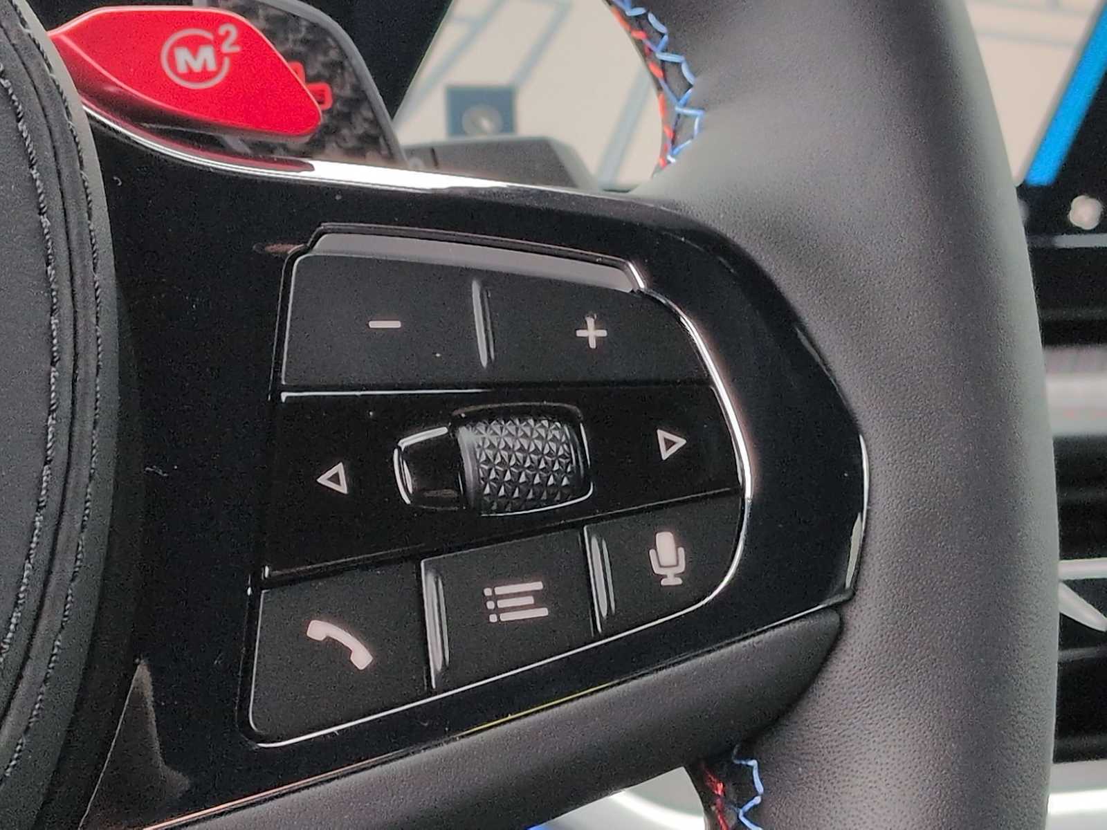 Thumbnail: 2026 BMW XM - 25