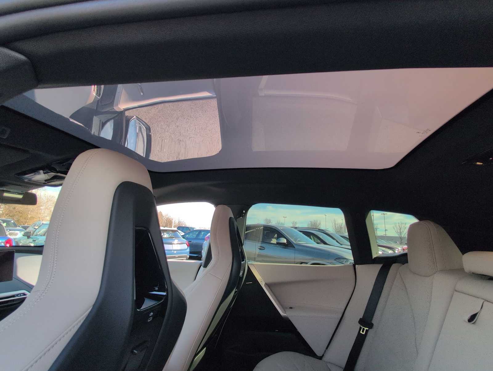 Thumbnail: 2026 BMW iX - 19