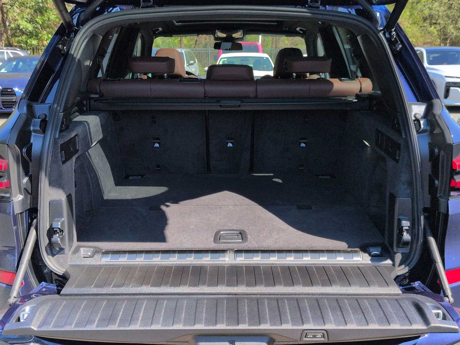 Thumbnail: 2026 BMW X5 - 37