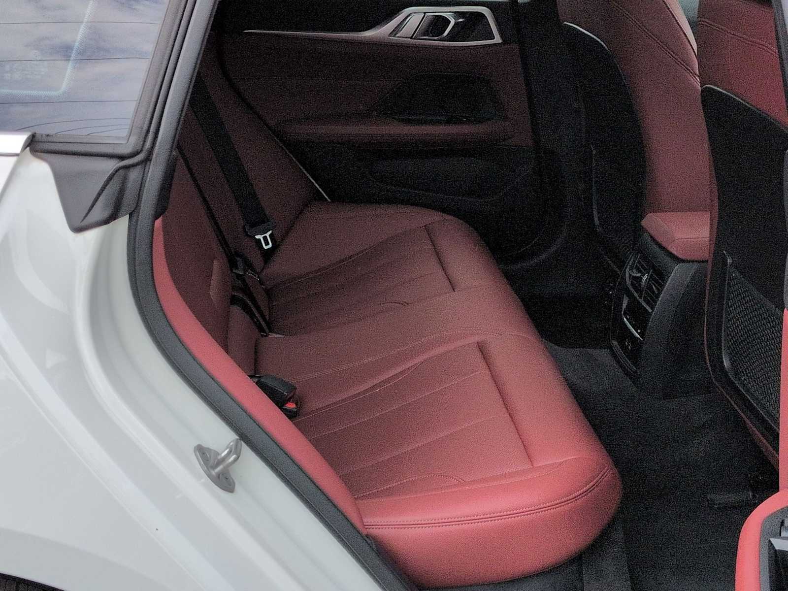 Thumbnail: 2023 BMW i4 - 22