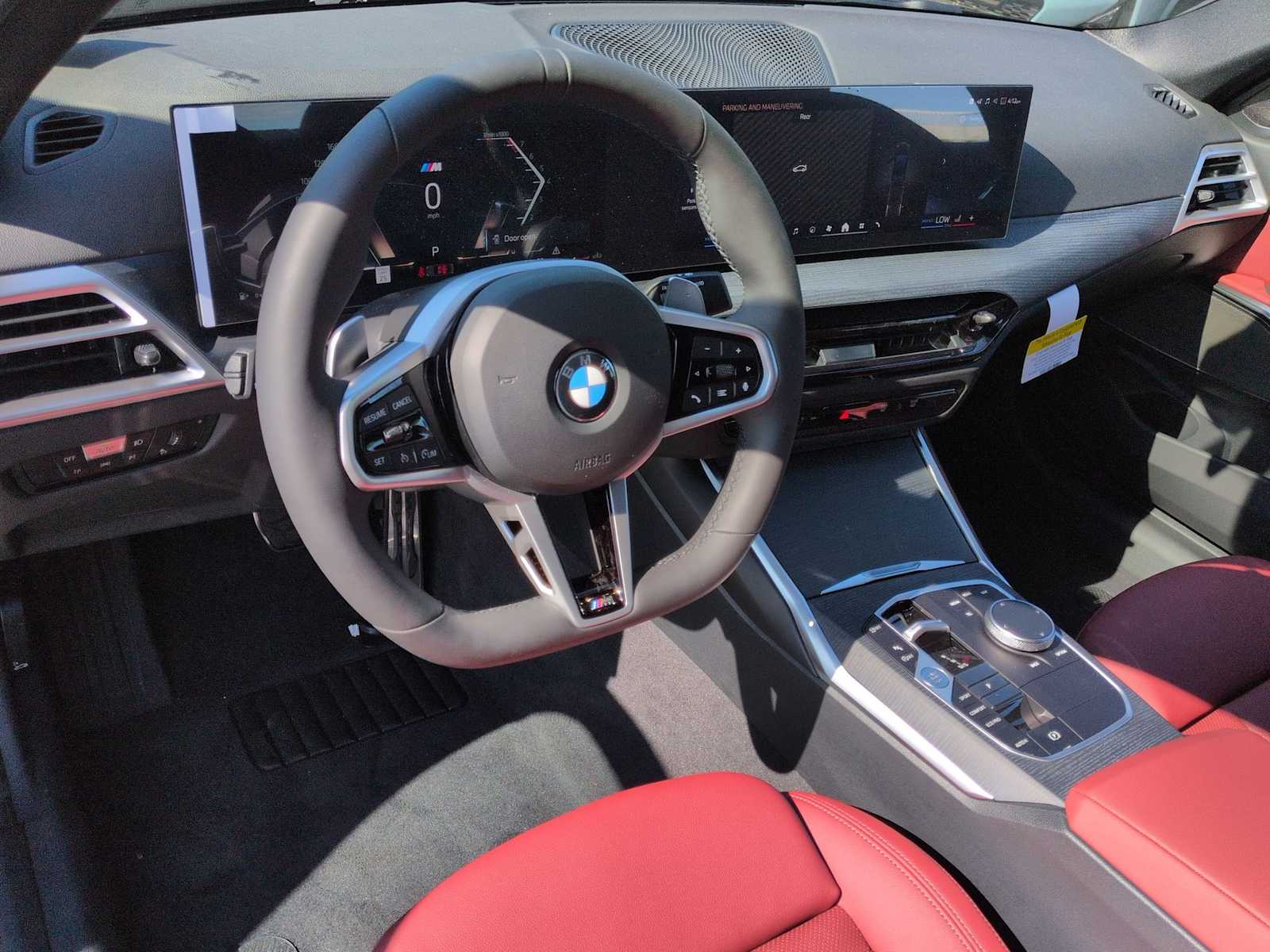 Thumbnail: 2026 BMW 3 Series - 10