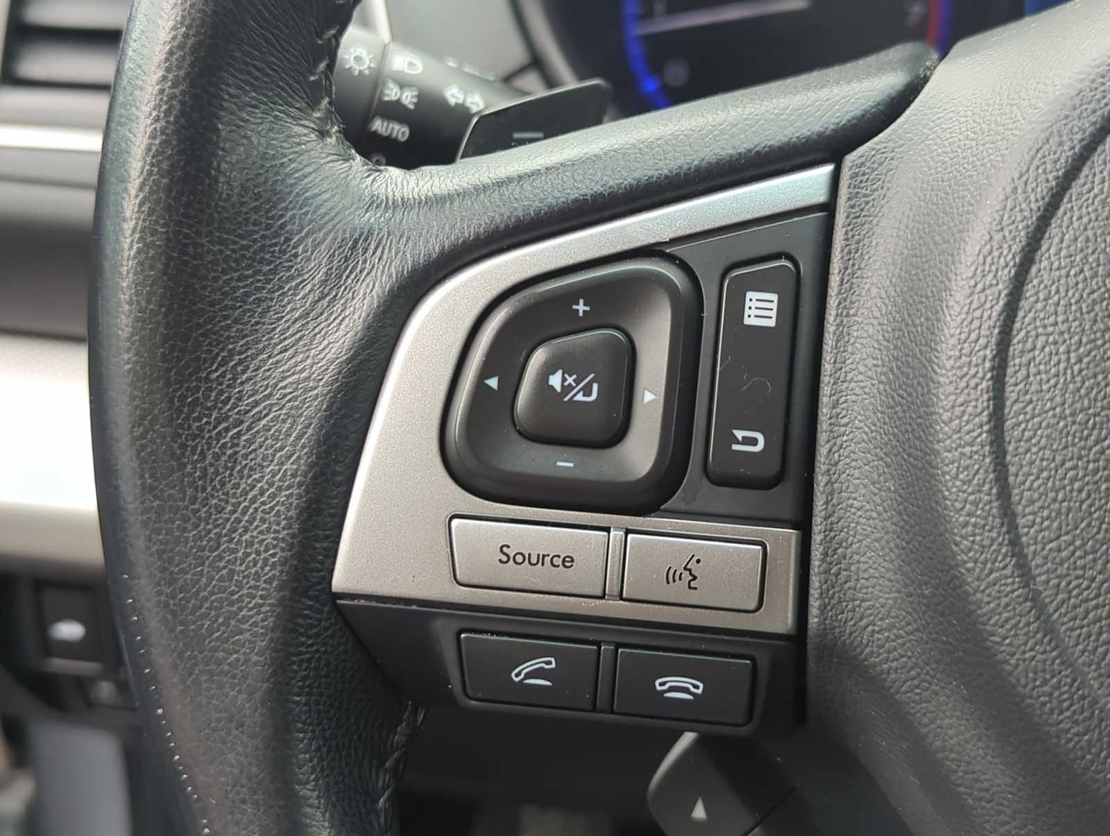 Thumbnail: 2016 Subaru Legacy - 23