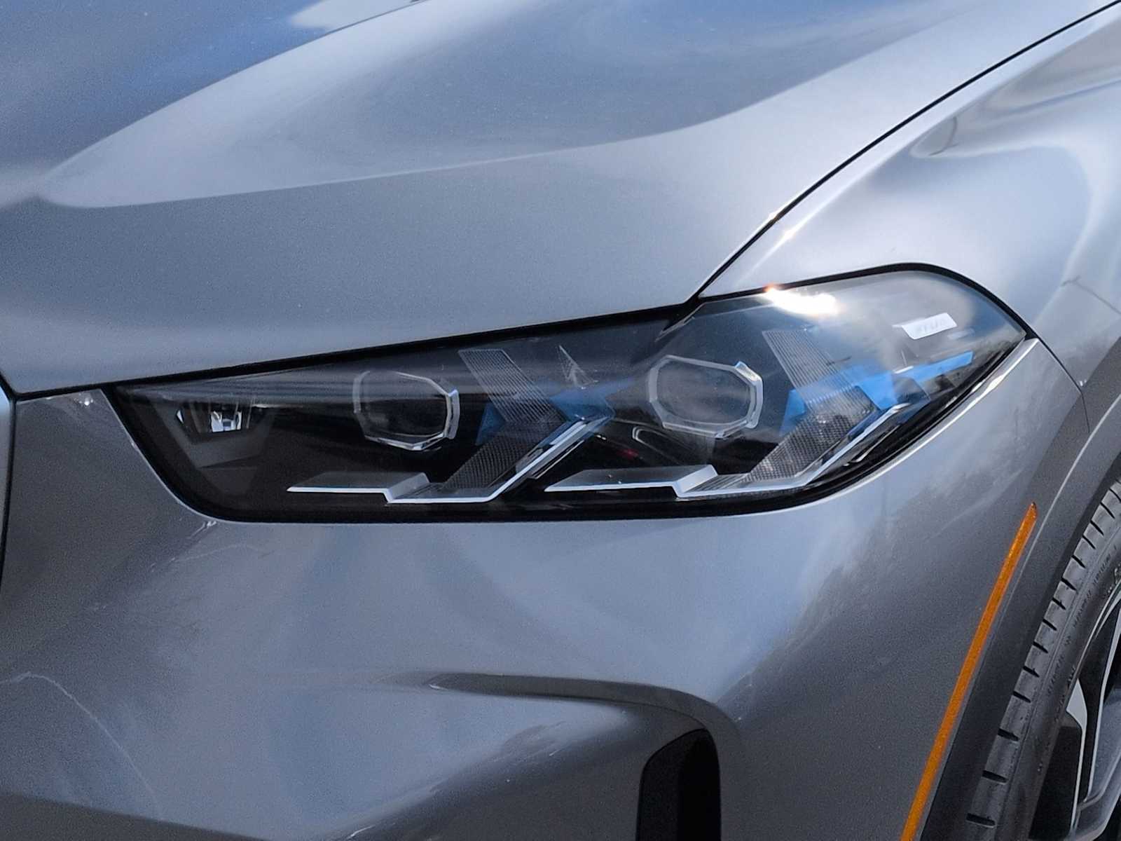 Thumbnail: 2026 BMW X5 - 11