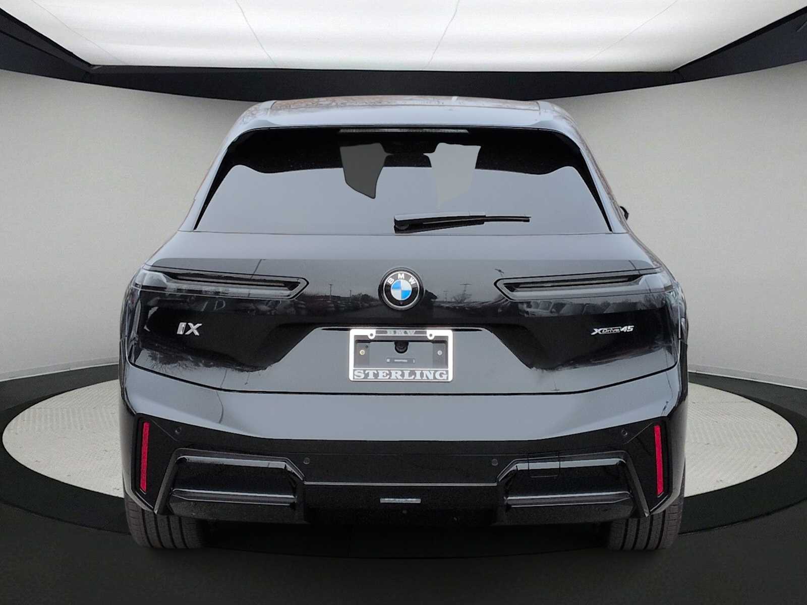 Thumbnail: 2026 BMW iX - 7