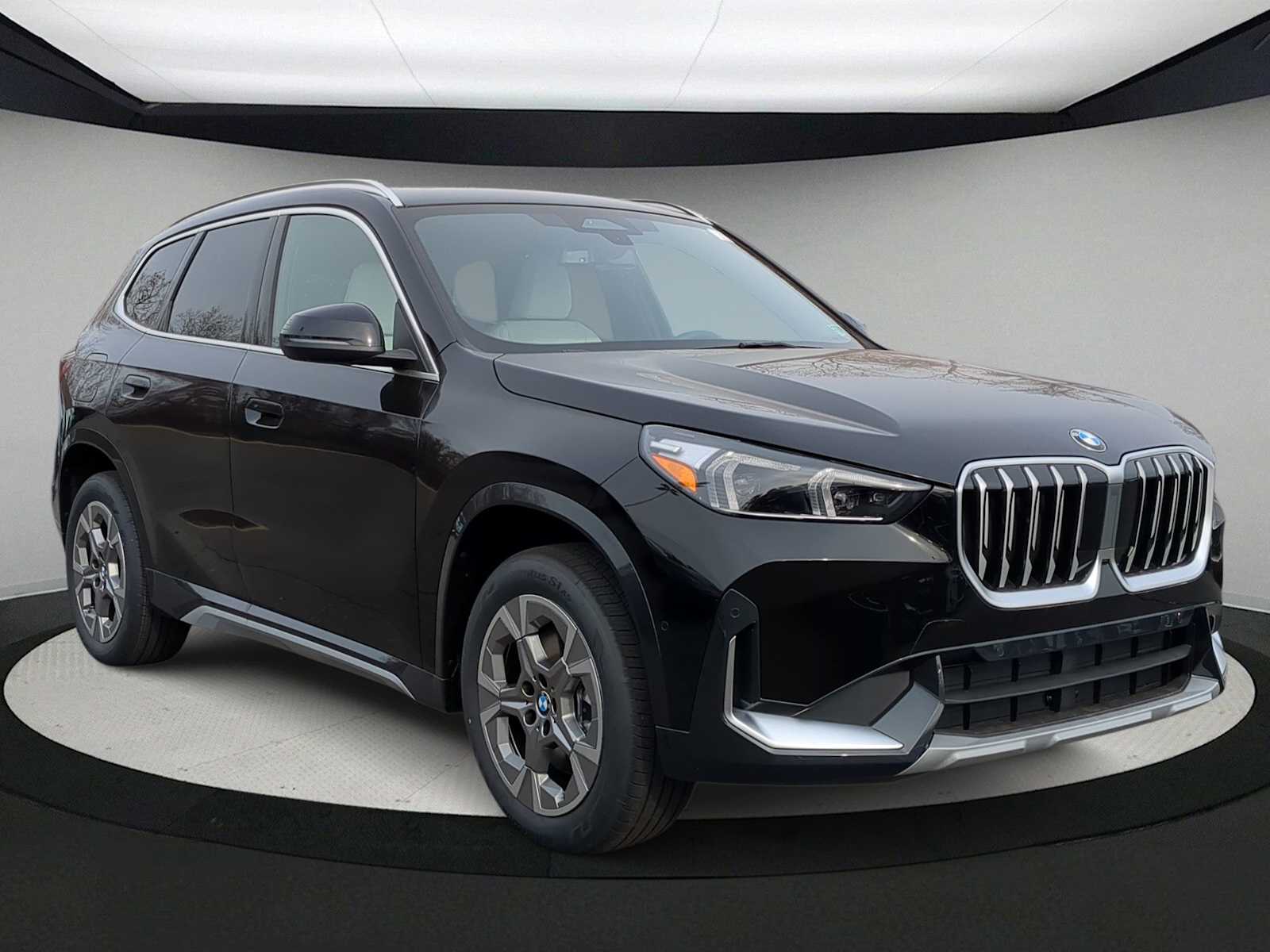 Thumbnail: 2026 BMW X1 - 2