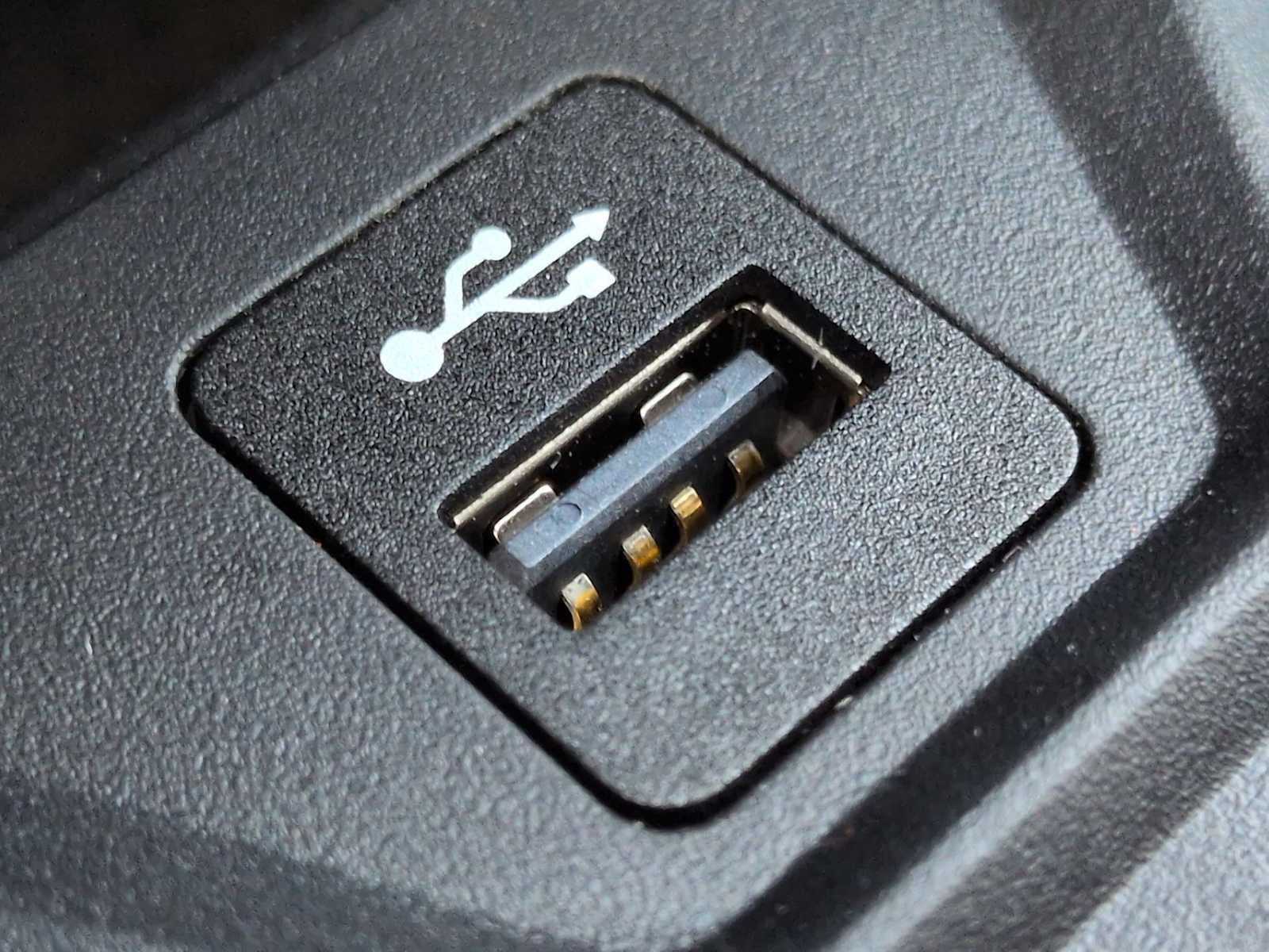 Thumbnail: 2026 BMW M4 - 31