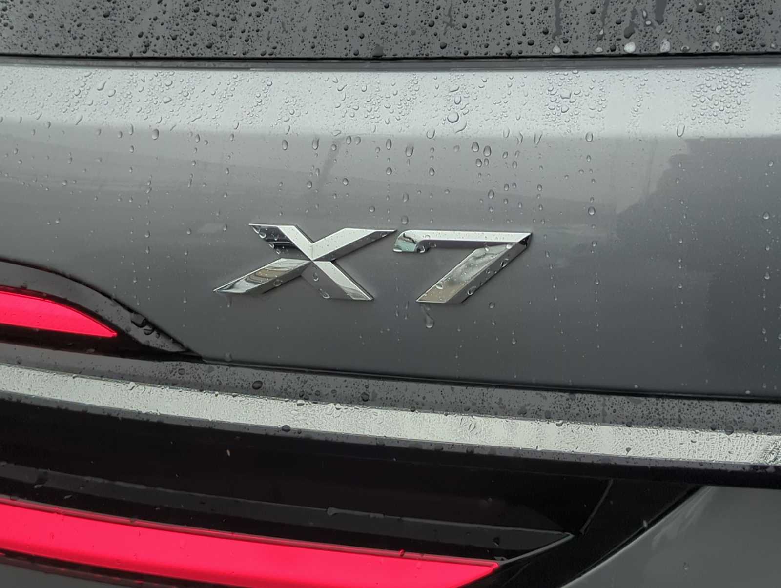 Thumbnail: 2023 BMW X7 - 13