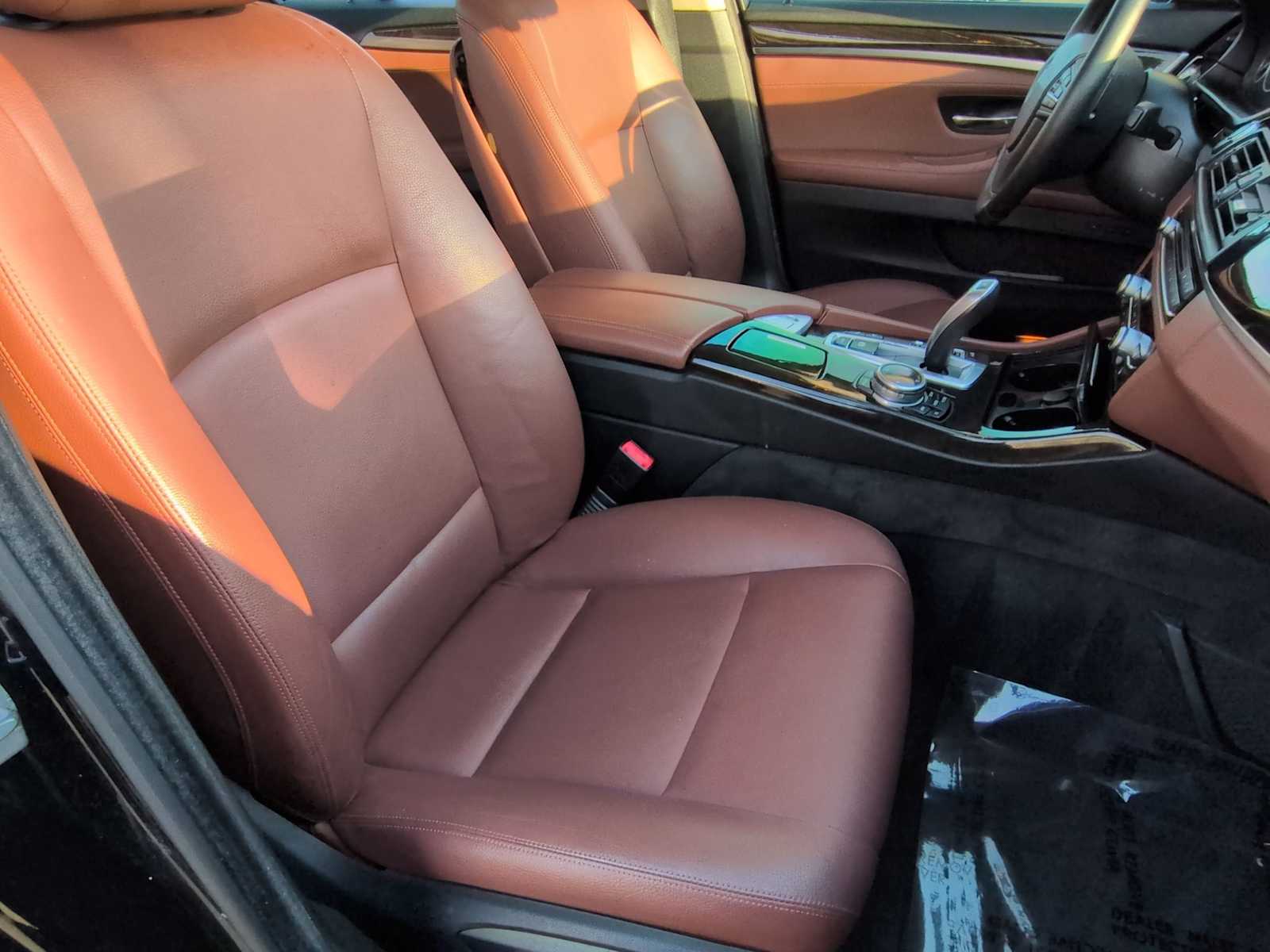 Thumbnail: 2014 BMW 5 Series - 21