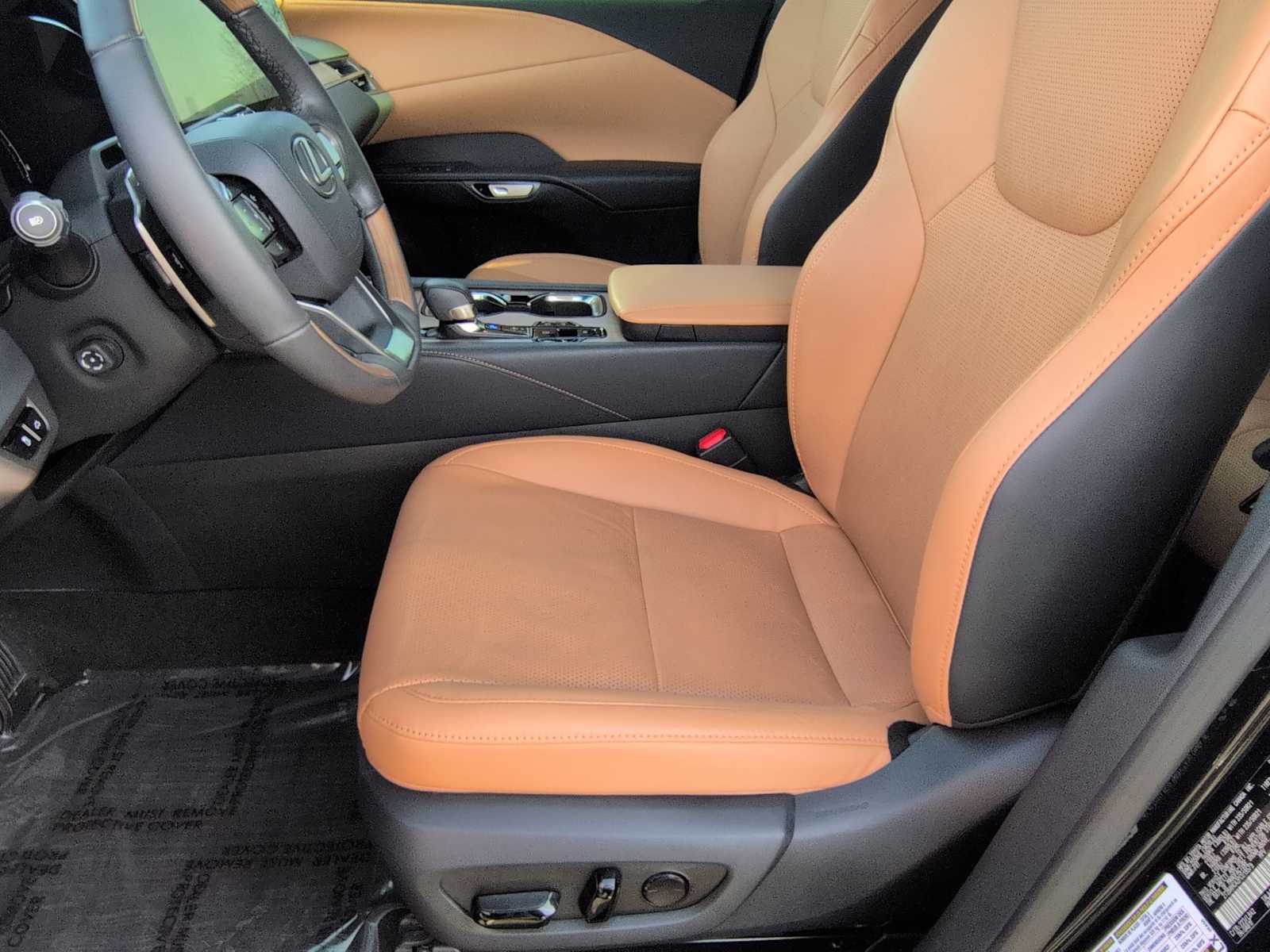 Thumbnail: 2023 Lexus RX - 17