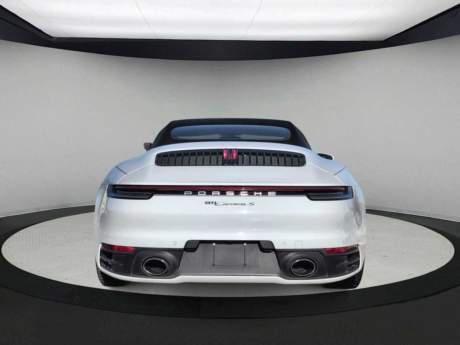 Thumbnail: 2020 Porsche 911 - 7