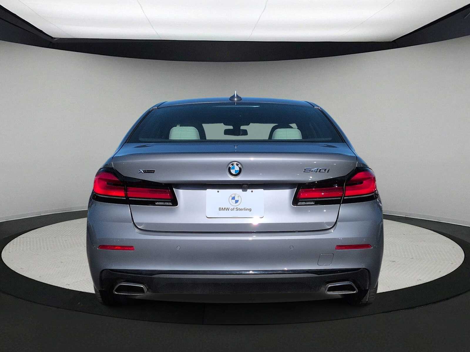 Thumbnail: 2023 BMW 5 Series - 7
