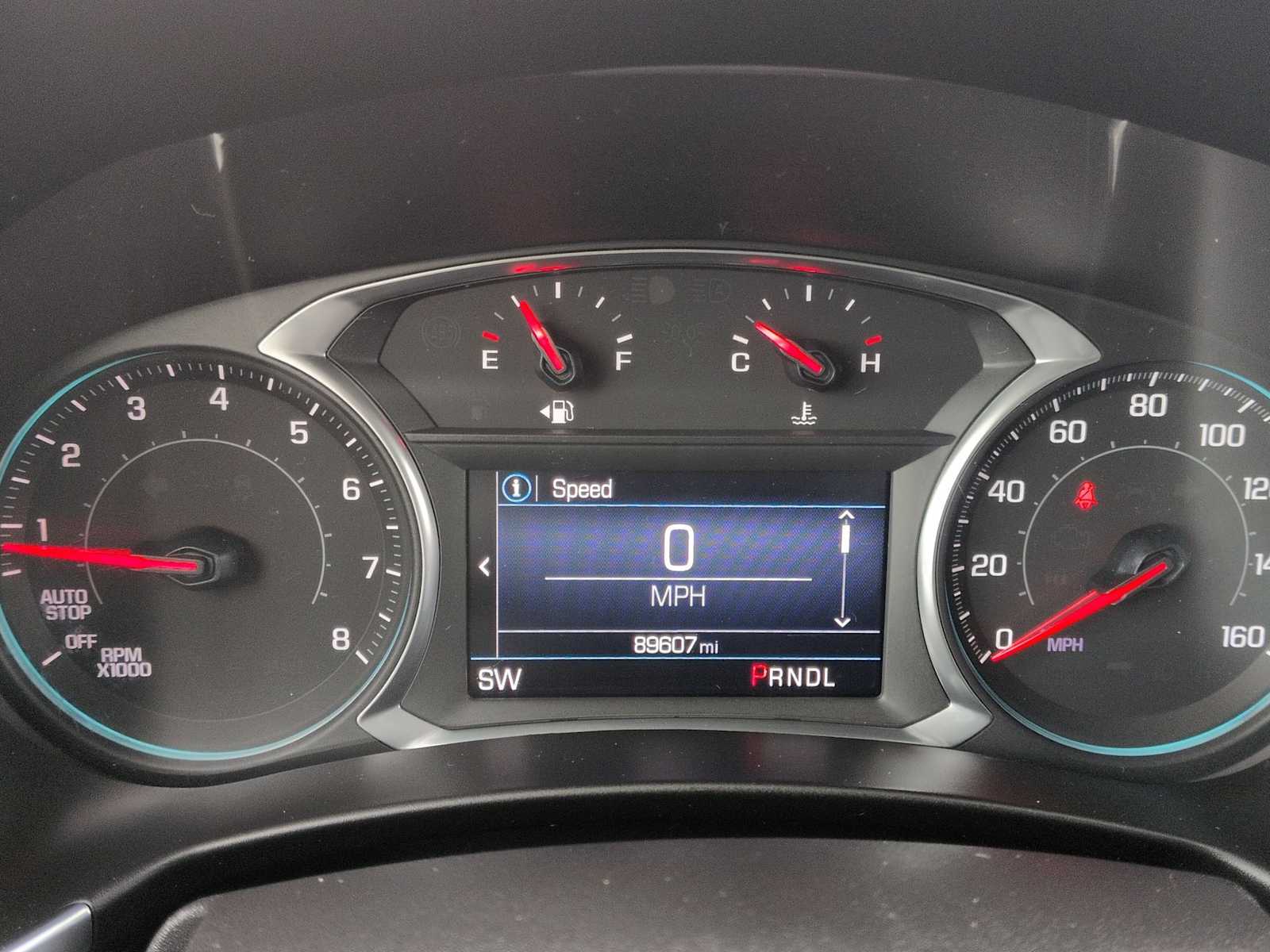 Thumbnail: 2019 Chevrolet Equinox - 32