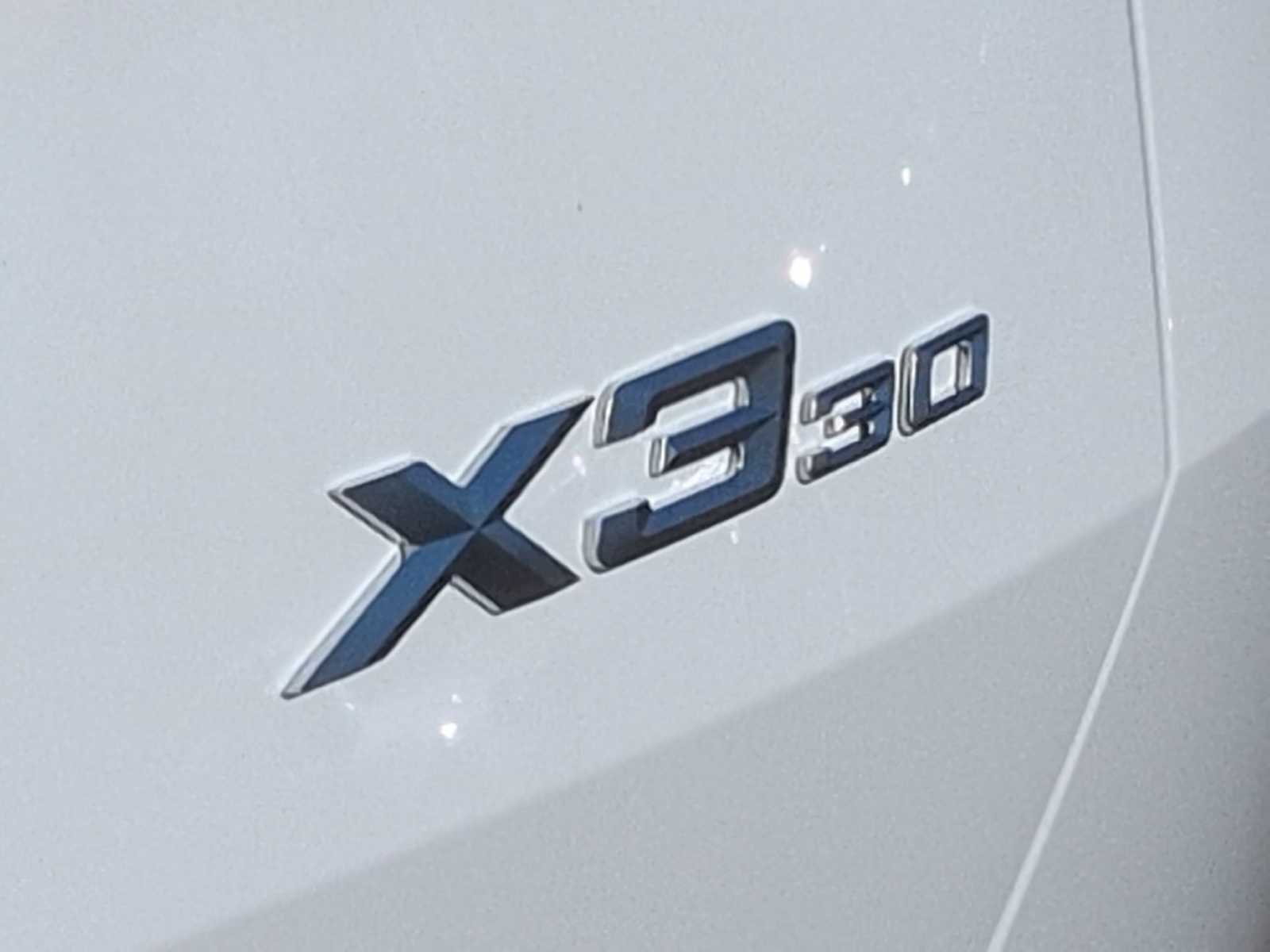 Thumbnail: 2026 BMW X3 - 13