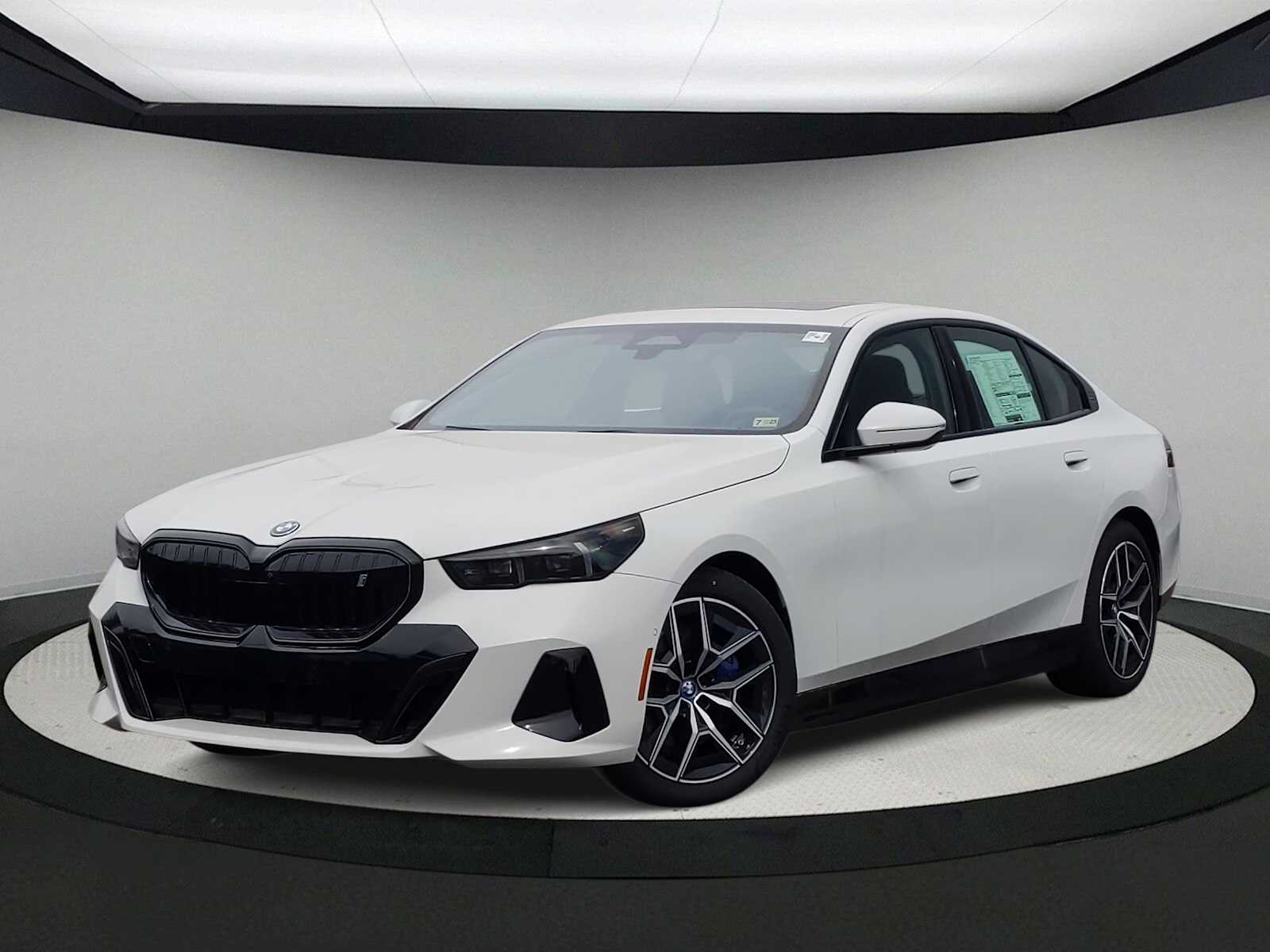 Thumbnail: 2025 BMW i5 - 1