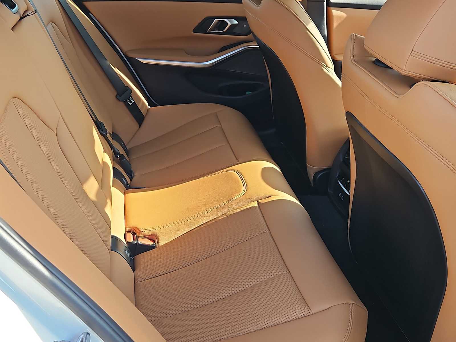 Thumbnail: 2026 BMW 3 Series - 19