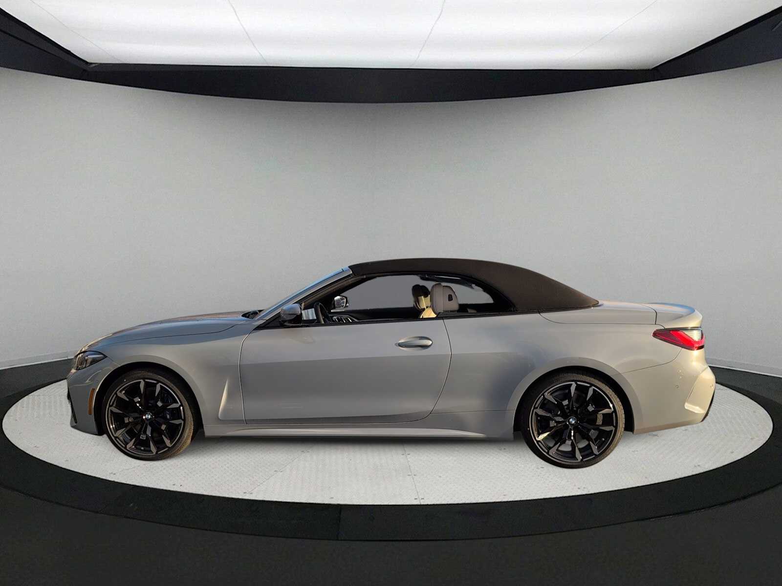 Thumbnail: 2026 BMW 4 Series - 5