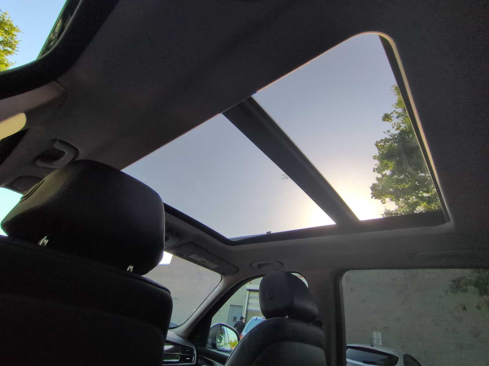 Thumbnail: 2014 BMW X5 - 23