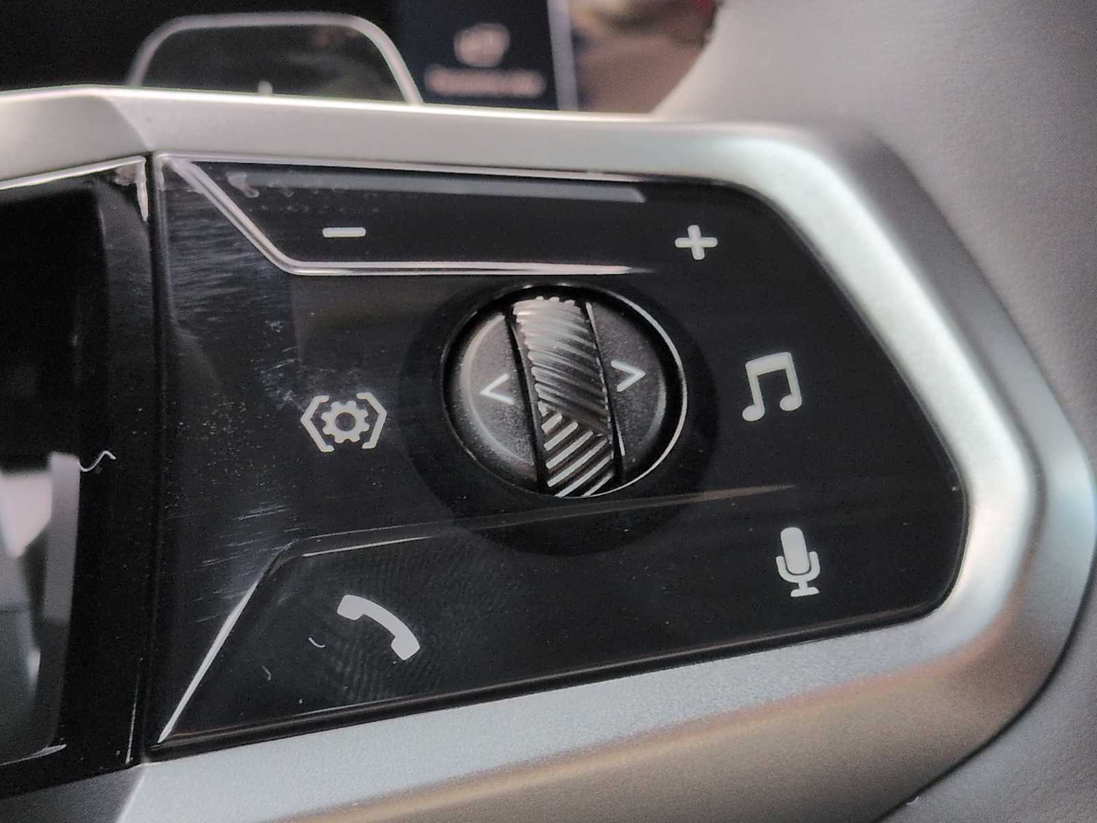 Thumbnail: 2026 BMW X3 - 27