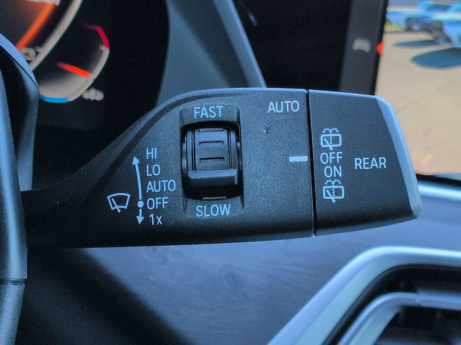 Thumbnail: 2023 BMW X5 - 28