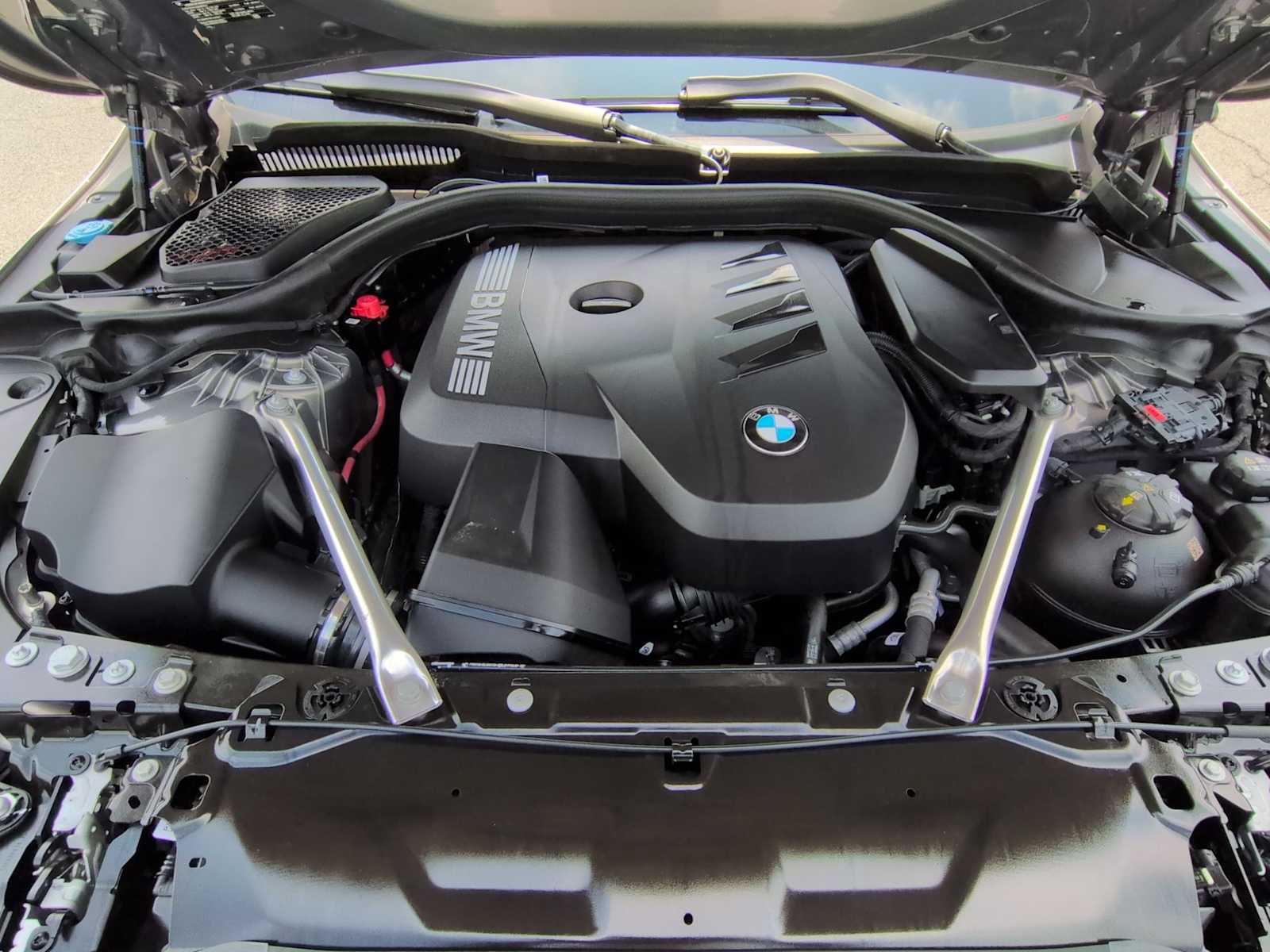 Thumbnail: 2024 BMW 5 Series - 15